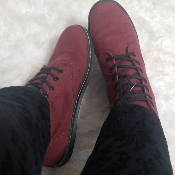 Dr. Martens Shoes - Sz 9 Dr. Martens Burgundy Canvas Docs Shoreditch